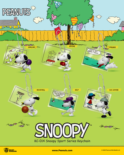 Beast Kingdom - Peanuts - Snoopy Sport Scene Series Keychain Blind