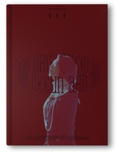 OOO (incl. 64pg Photobook, Sheet Music Bookmarks + Photocard) [Import]