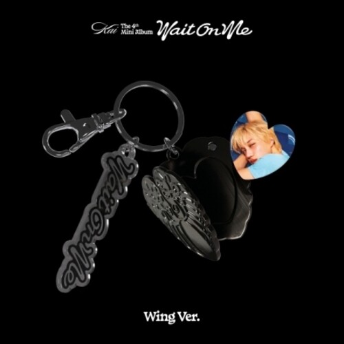 Wait On Me - Wing Version - incl. Case Keyring, Logo Keyring, Music NFC Card + Photocard [Import]