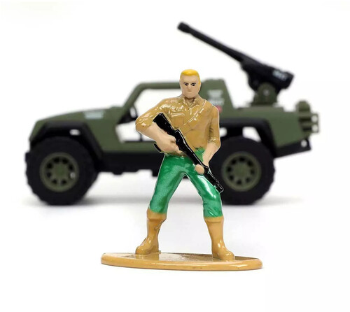 1:32 HWR DC W/ FIGURE - GI JOE VAMP WITH DUKE FIG