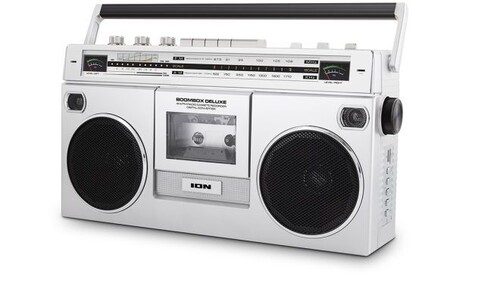 ION ISP112B BOOMBOX DELUXE BT CASSETTE BOOMBOX SLV