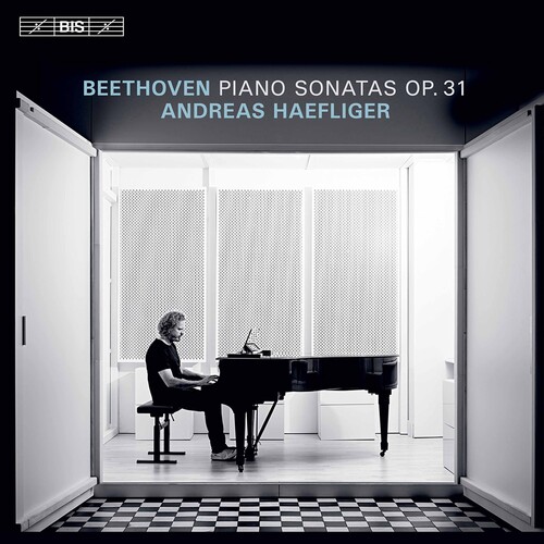 Piano Sonatas 31