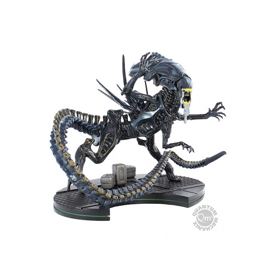 EVERSTONE ALIENS QFIG