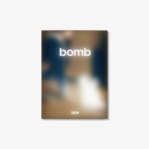 Bomb - Weverse Qr Card Albums Version - Incl. Photocard A, B + C [Import]