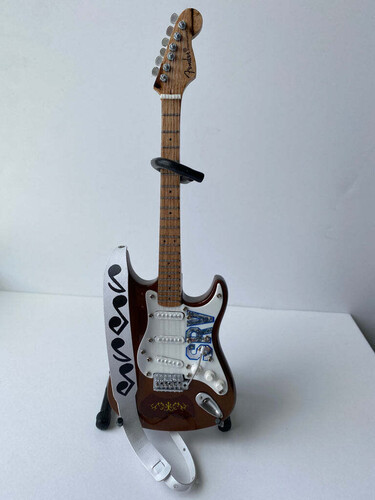 AXE HEAVEN GS008 STEVIE RAY VAUGHAN SRV NOTE WHT