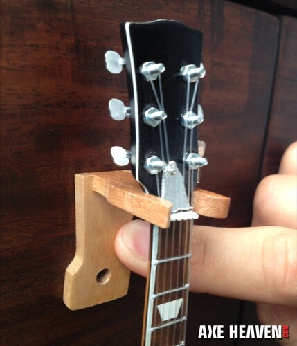 Axe Heaven Guitar Wall Hangers Naturel Wood Mini Guitar Replica 2 Pack AH-WALL-HANGER-WOOD