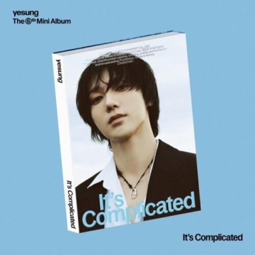 It's Complicated - Feelings Version - incl. 48pg Photobook, Folded Poster, Bookmark, Lenticular Card, Lyric Paper + 2 Photocards