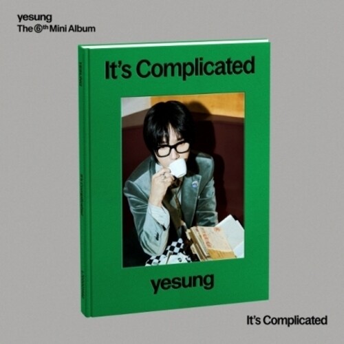 It's Complicated - Things Version - incl. 80pg Photobook, Postcard, Sticker, Coaster, Lyric Paper + 2 Photocards [Import]