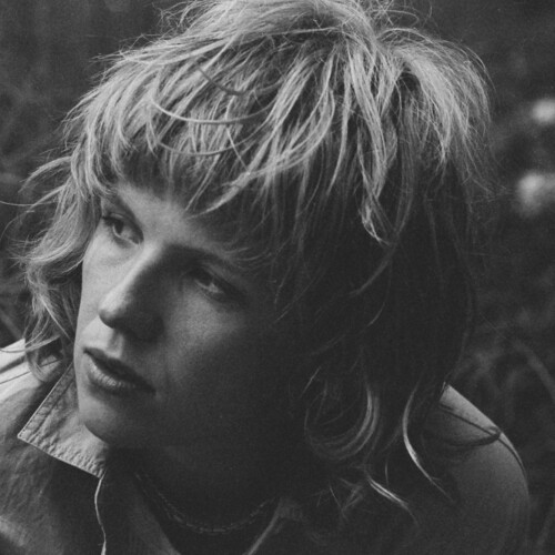 It's Summer, I Love You, and I'm Surrounded by Snow