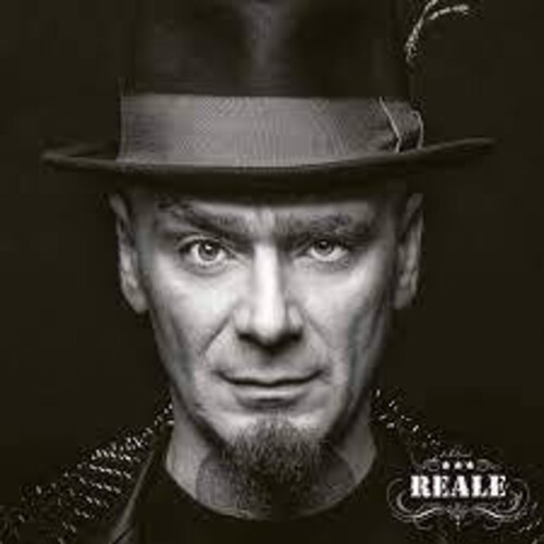Reale [Boxset Includes CD, Blu-ray, Pashmina & Playing Cards] [Import]