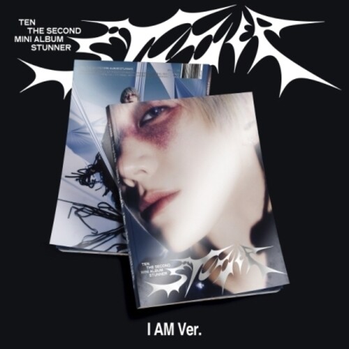 Stunner - Photo Book Version - incl. 72pg Photobook + Photocard [Import]