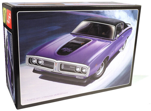 AMT 1971 Dodge Hemi Charger R/T 1/25 Scale Model Kit