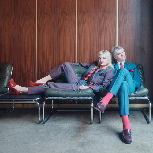 Molotovs - Wasted On Youth