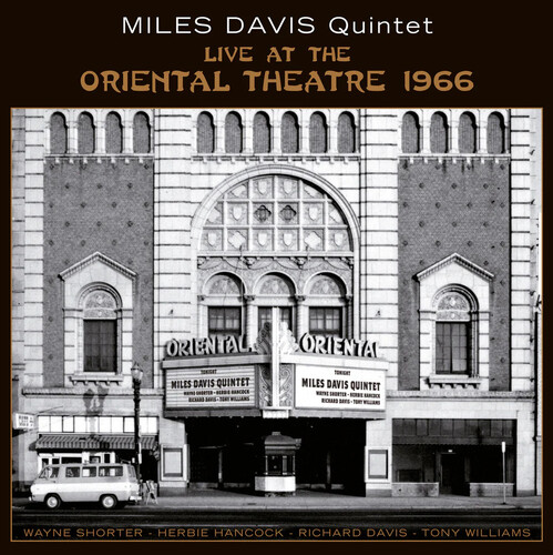 Live At The Oriental Theatre 1966 - Gatefold 180-Gram Vinyl [Import]
