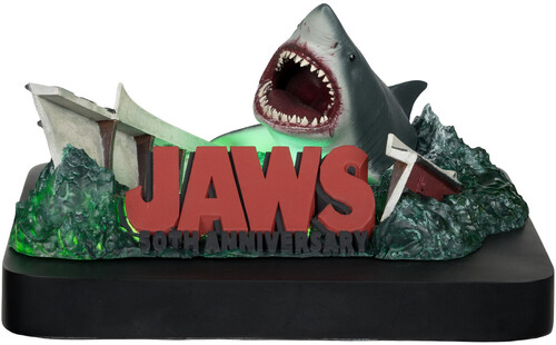 MCFARLANE JAWS (50TH ANNIVERSARY) 1/ 48 STATUE