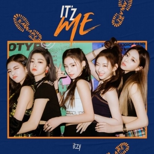 It'z Me (Random Cover) (Incl. 80pg Photobook, Frame Sleeve, Cover Postcard + 2 x Photocards) [Import]