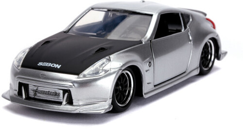 1:32 FF - GISELE'S NISSAN 370Z