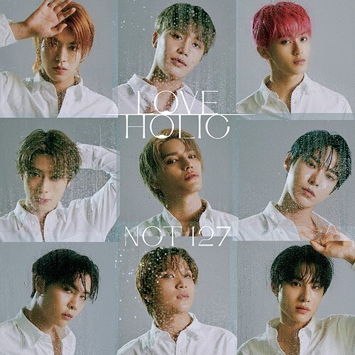 Loveholic (Japanese Regular Edition) [Import]