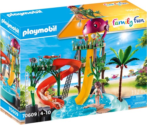 FAMILY FUN WATER PARK WITH SLIDES