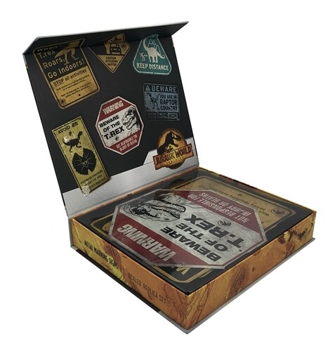 Jurassic World - Metal Warning Sign Scaled Prop Replica