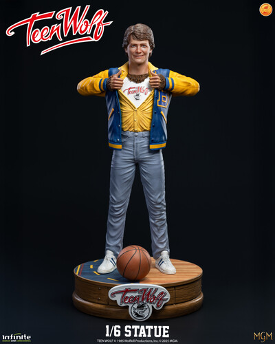 TEEN WOLF 1/ 6 SCALE STATUE