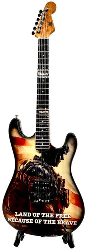 MINI AXE HEROES MINI GUITAR