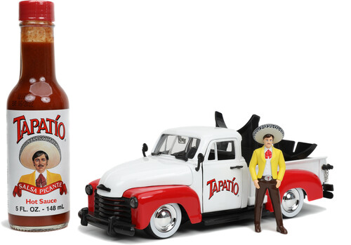 1:24 1953 PICKUP W/ TAPATIO BOTTLE HOLDER & FIGURE