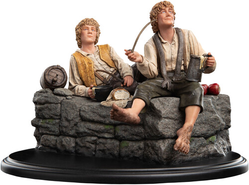 LOTR MERRY AND PIPPIN