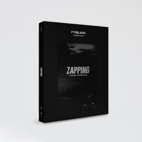 Zapping (Incl. 104pg Booklet, Poster, Concept Photo Card + SelfiePhoto Card) [Import]