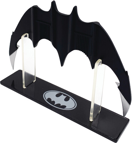 BATMAN - BATARANG SCALED PROP REPLICA