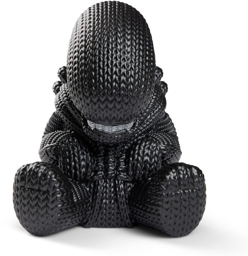 Alien  Xenomorph Vinyl Figure  Handmade by Robots