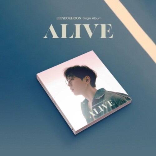 Alive - incl. 76pg Photobook, Photocard, Square Postcard + 2Cuts Photo