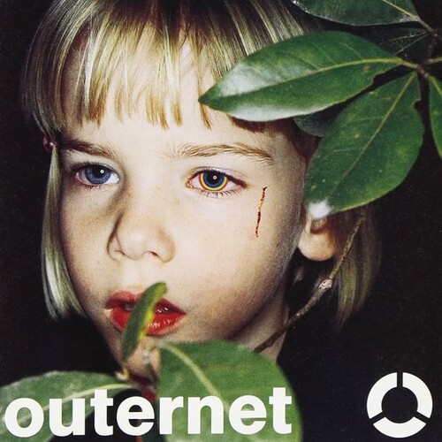 Globe - Outernet
