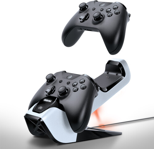 Bionik Bnk-9029 Xb1 Power Stand Controller Dock Wh - BIONIK BNK-9029 POWER STAND XBOX ONE Dual Dock Controller Charge Stand White Black
