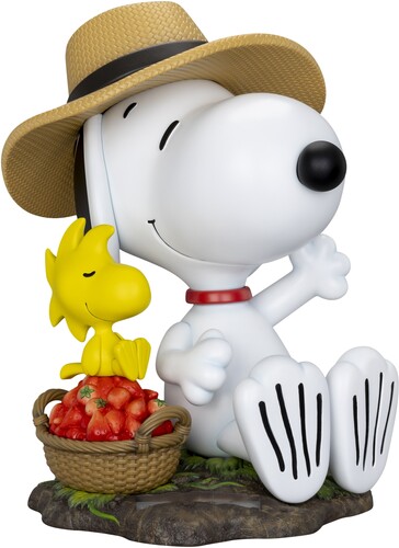 SNOOPY MASTER CRAFT STRAWBERRY SNOOPY FIGURE