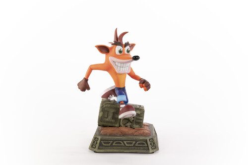 CRASH BANDICOOT CLASSIC RESIN STATUE